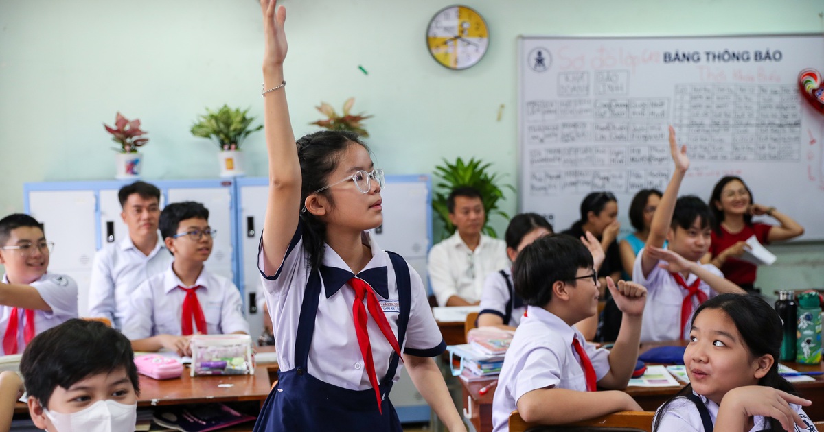 Tin tức đặc biệt tr&ecirc;n b&aacute;o in Thanh Ni&ecirc;n 24.10.2025