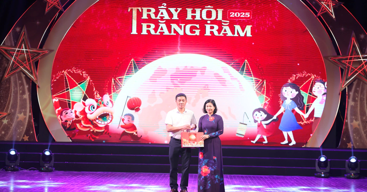 HD Bank - Trái tim sẻ chia cùng ‘Trẩy hội trăng rằm’