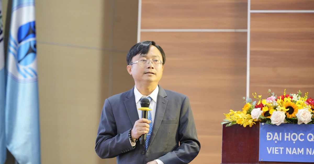 Đề xuất th&iacute; điểm x&eacute;t c&ocirc;ng nhận GS, PGS v&agrave; tự quyết số lượng ph&oacute; hiệu trưởng