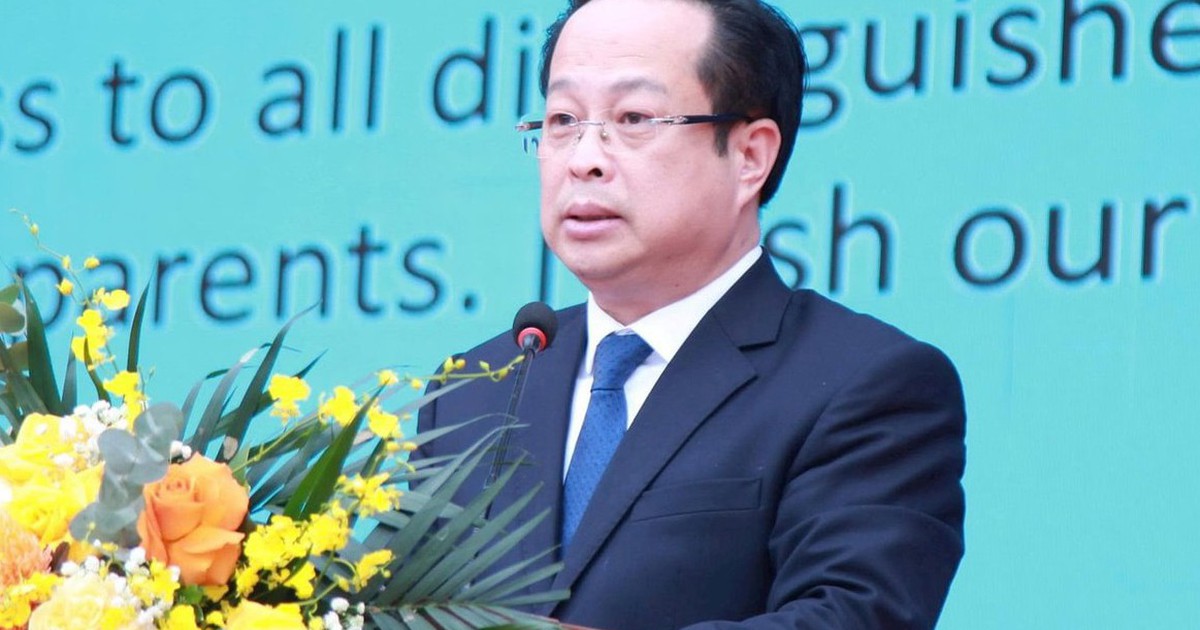 Gi&aacute;m đốc Sở GD-ĐT H&agrave; Nội n&ecirc;u giải ph&aacute;p &#039;chặn&#039; bạo lực học đường