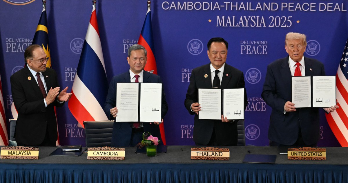 Tổng thống Trump đến Malaysia, chứng kiến lễ k&yacute; thỏa thuận h&ograve;a b&igrave;nh Campuchia &ndash; Th&aacute;i Lan