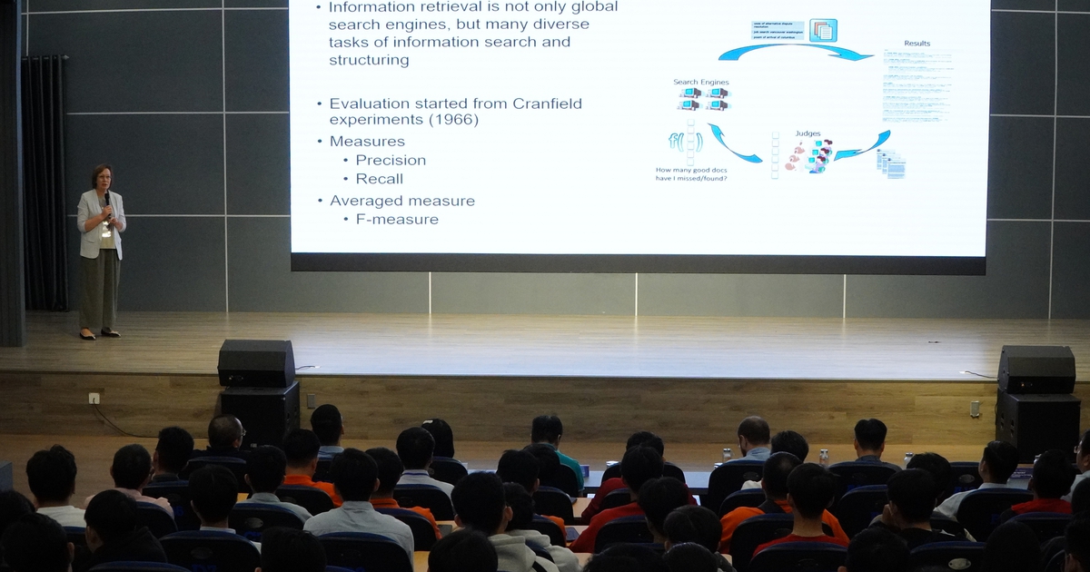 Chuy&ecirc;n gia quốc tế chia sẻ về AI &#039;Những xu hướng mới trong kỹ thuật t&iacute;nh to&aacute;n&#039;