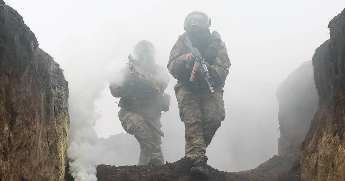 Chiến sự Ukraine ng&agrave;y 1.342: Nga v&acirc;y 2 th&agrave;nh phố, &ocirc;ng Trump cảnh b&aacute;o Moscow