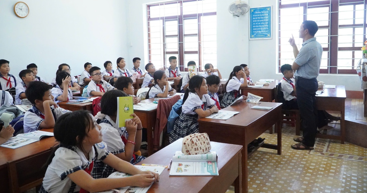 Hỗ trợ học ph&iacute; cho 38.000 học sinh ngo&agrave;i c&ocirc;ng lập ở Gia Lai