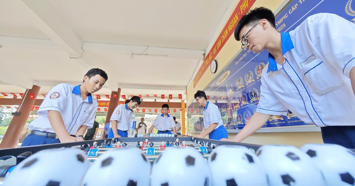 &#039;Gi&aacute;o dục th&agrave;nh phố chưa bao giờ đặt nặng vấn đề học v&agrave; thi cử&#039;