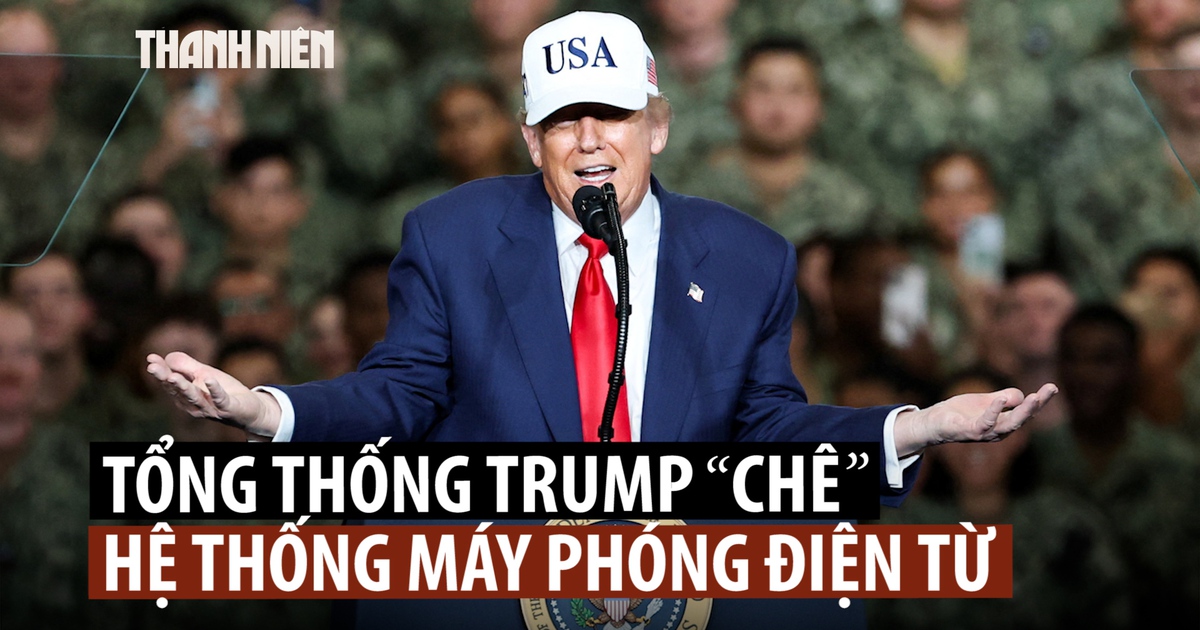 Ông Trump chê máy phóng điện từ, muốn tàu sân bay dùng lại máy phóng hơi nước