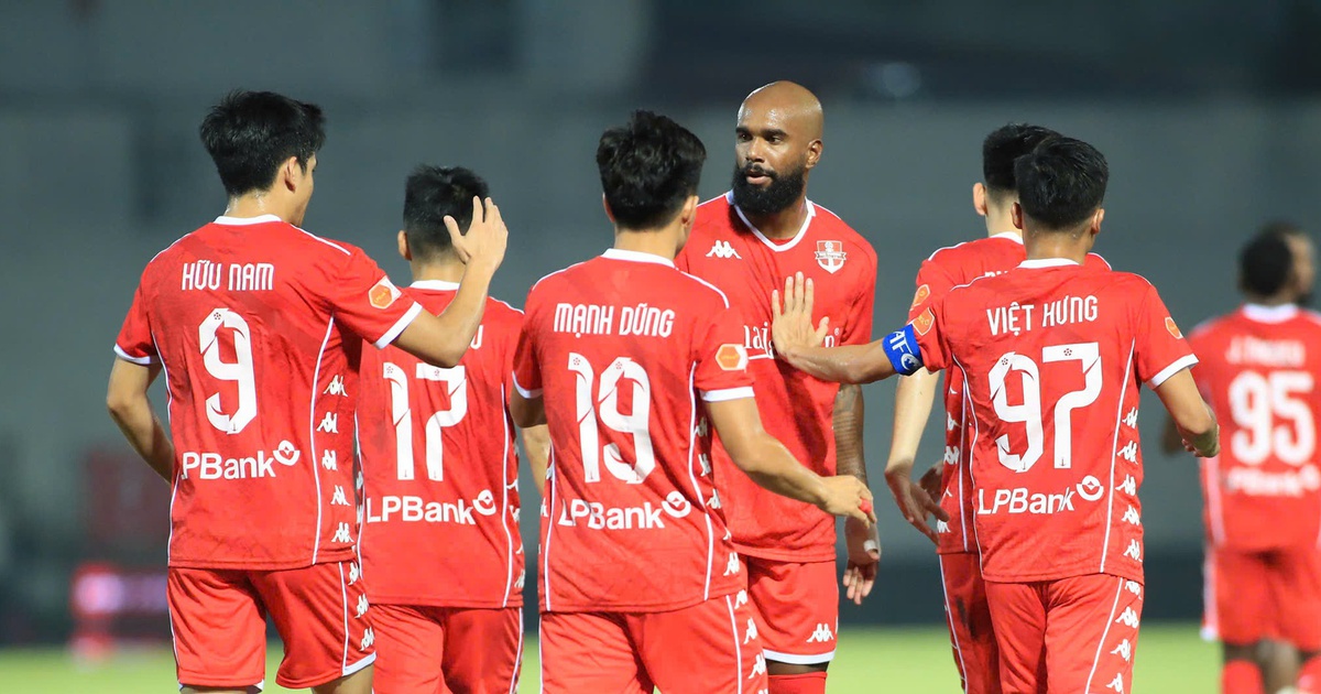 Đội bóng 'độc, lạ' nhất V-League: Không cần ngôi sao, vẫn hiên ngang vào tốp 4