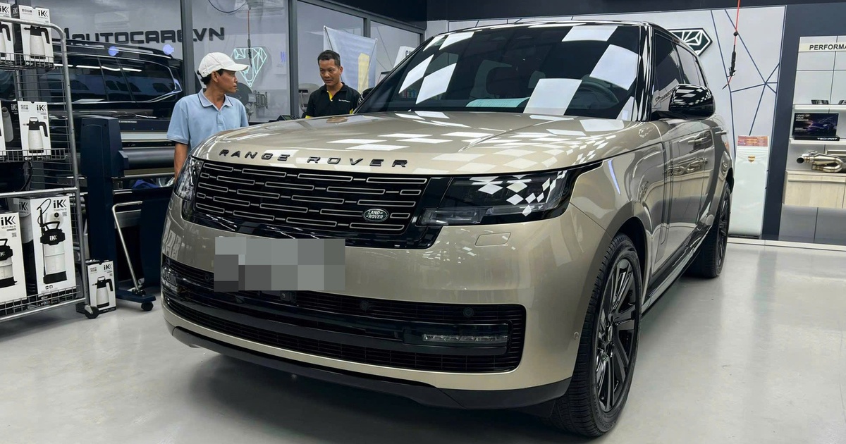 Xe sang Land Rover bị... hôi xăng, người dùng tố nhà phân phối 'phủi' trách nhiệm