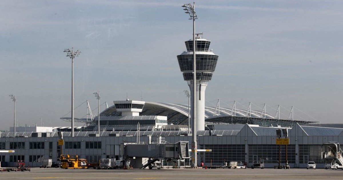 S&acirc;n bay Munich gi&aacute;n đoạn v&igrave; drone, h&agrave;ng ng&agrave;n h&agrave;nh kh&aacute;ch bị ảnh hưởng