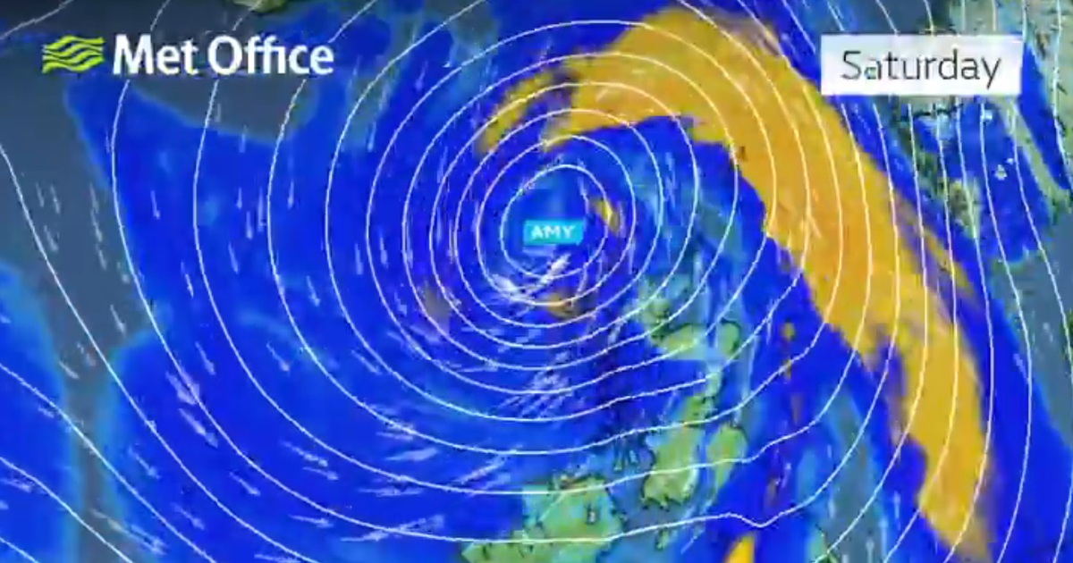 Nước Anh hứng b&atilde;o Amy, nhiều khu vực cảnh b&aacute;o nguy hiểm đến t&iacute;nh mạng