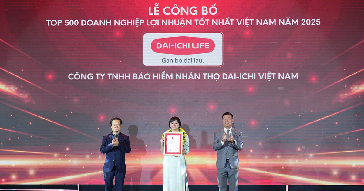 Dai-ichi Life Việt Nam vinh dự nhận "Top 500 Doanh nghiệp Lợi nhuận tốt nhất Việt Nam"