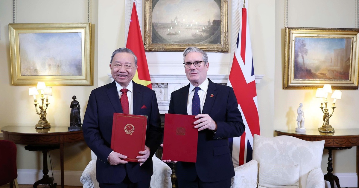 Tin tức đặc biệt tr&ecirc;n b&aacute;o in Thanh Ni&ecirc;n 31.10.2025