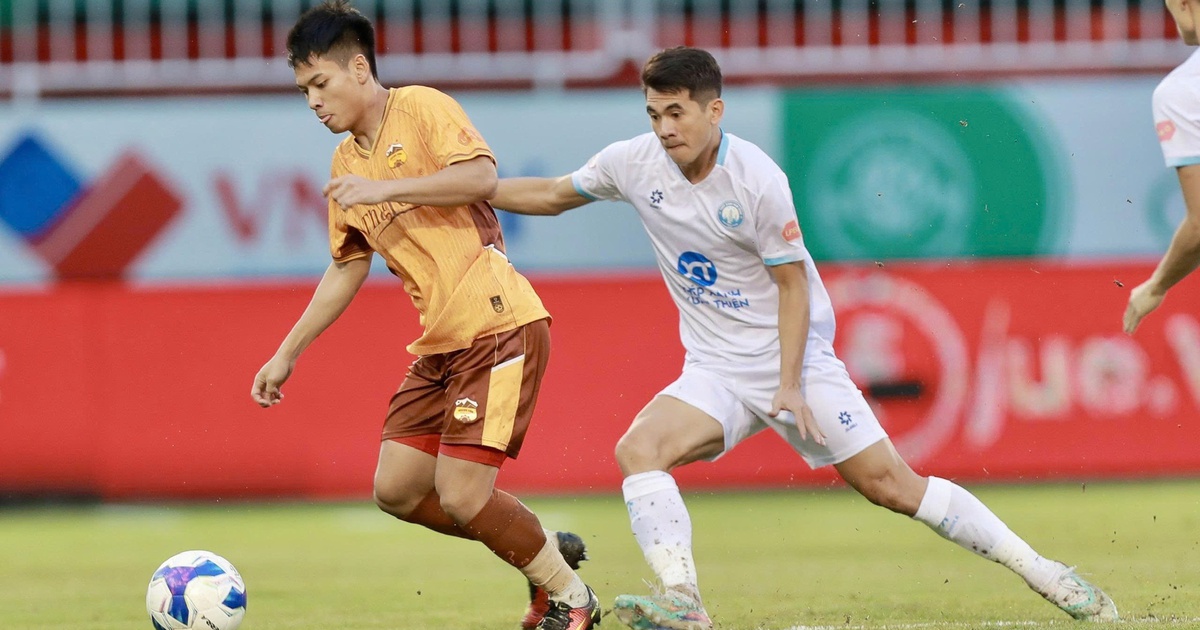 HAGL ăn mừng bàn thắng V-League