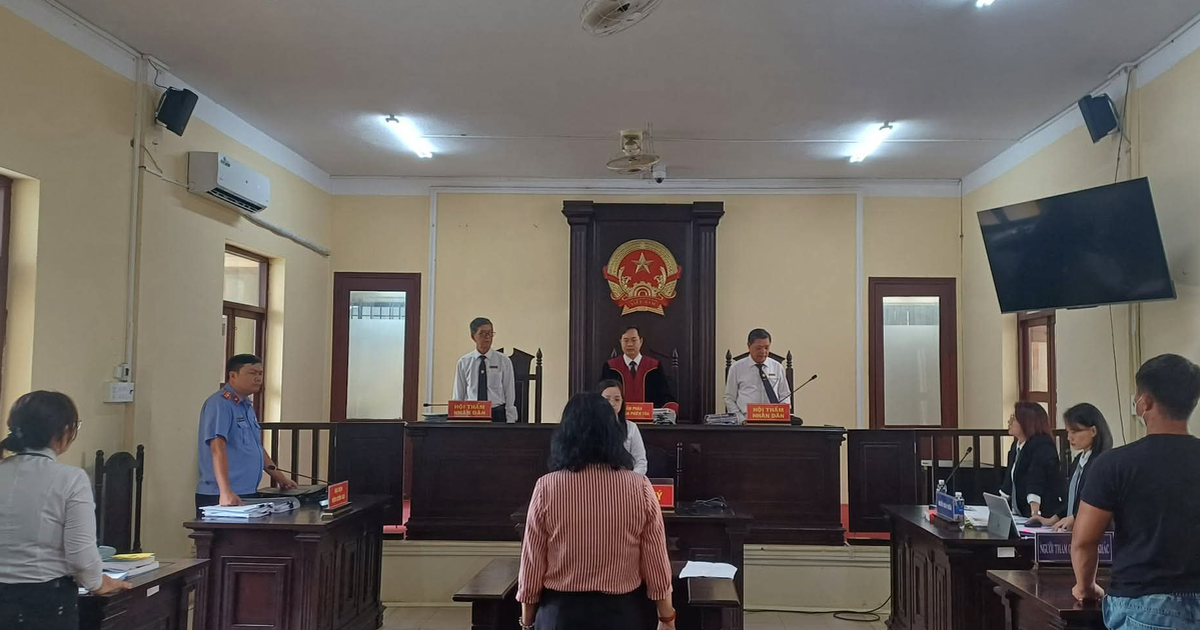 C&agrave; Mau: Nữ doanh nh&acirc;n thủy sản k&ecirc;u oan vụ hủy hoại t&agrave;i sản 35 triệu đồng