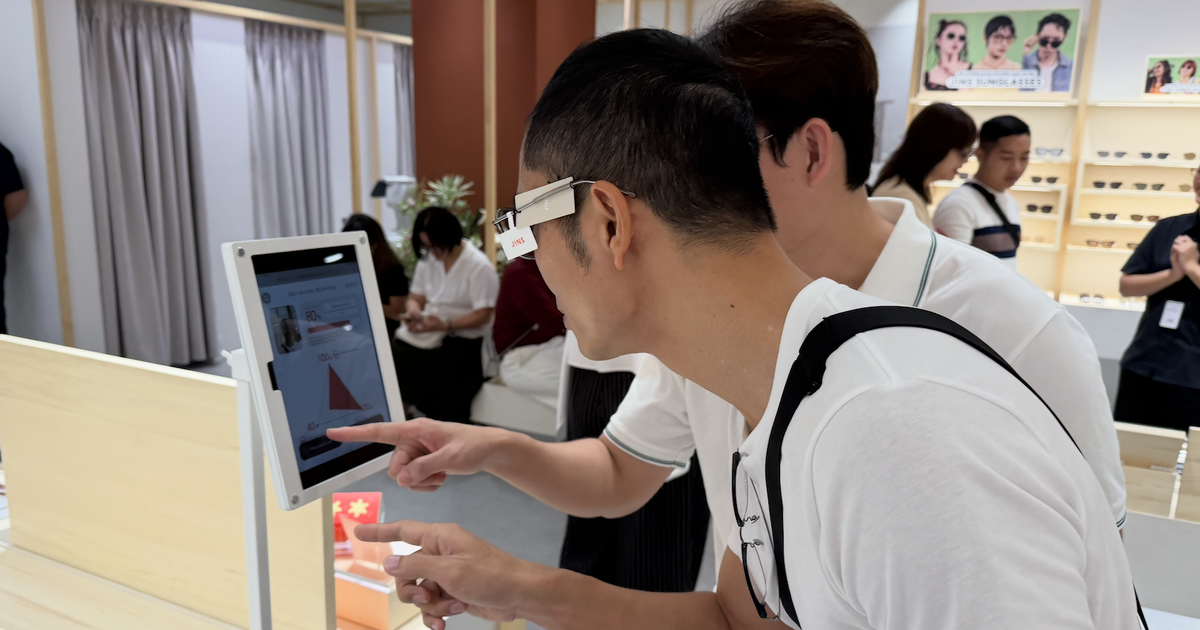 Thương hiệu mắt kính hàng đầu Nhật Bản tấn công thị trường Việt Nam