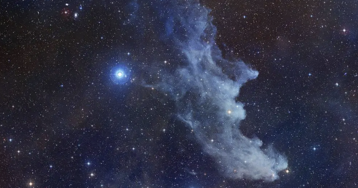 Đ&ecirc;m Halloween, kh&aacute;m ph&aacute; tinh v&acirc;n Đầu Ph&ugrave; Thủy ma qu&aacute;i tr&ecirc;n bầu trời Việt Nam