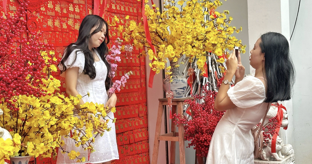 Lịch &acirc;m h&ocirc;m nay 1.11.2025 l&agrave; ng&agrave;y g&igrave;? Bao l&acirc;u tới tết Dương lịch, tết Nguy&ecirc;n đ&aacute;n?