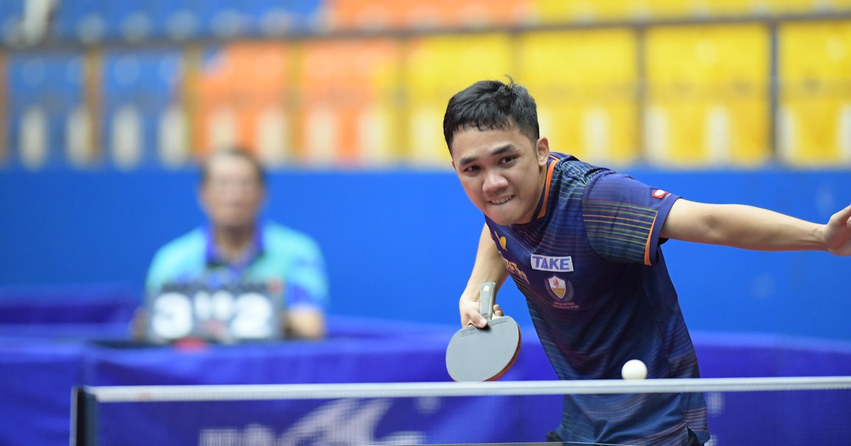 Đinh Anh Hoàng vô địch bóng bàn