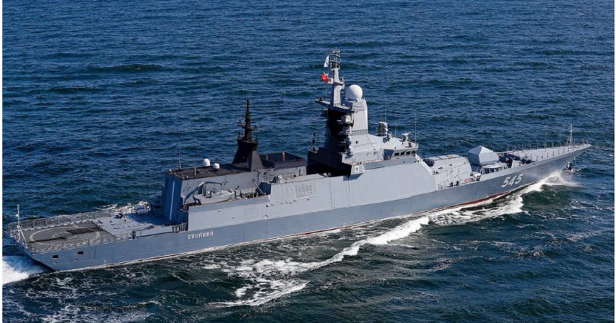 Chiến hạm Nga bị tố chĩa vũ kh&iacute; v&agrave;o t&agrave;u Đan Mạch, Mỹ l&ecirc;n tiếng