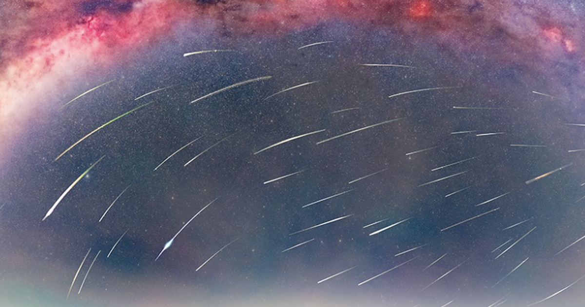 Đ&ecirc;m Trung thu, 2 trận mưa sao băng c&ugrave;ng xuất hiện: Người Việt ngắm được kh&ocirc;ng?