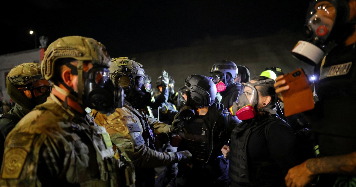 Tổng thống Trump điều Vệ binh Quốc gia California đến Oregon