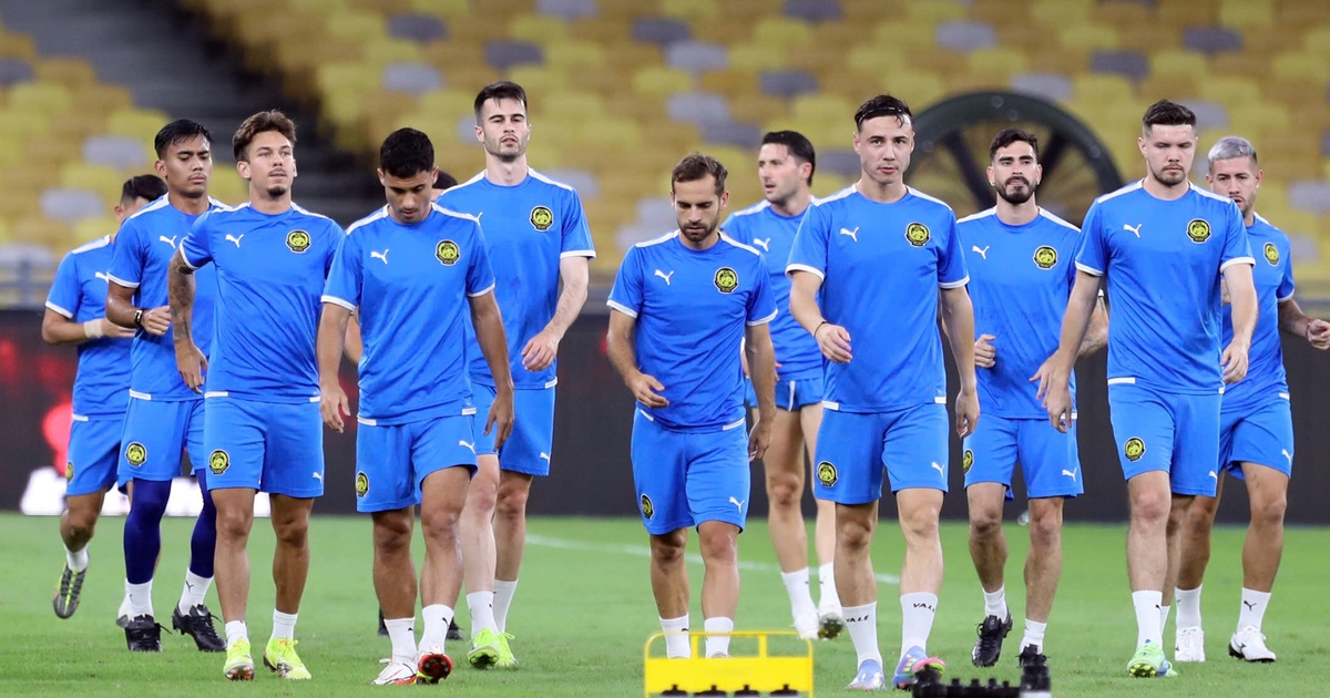 Báo Malaysia lo ngại tột độ FAM bị FIFA giáng thêm đòn trừng phạt, nền bóng đá càng bị hủy hoại