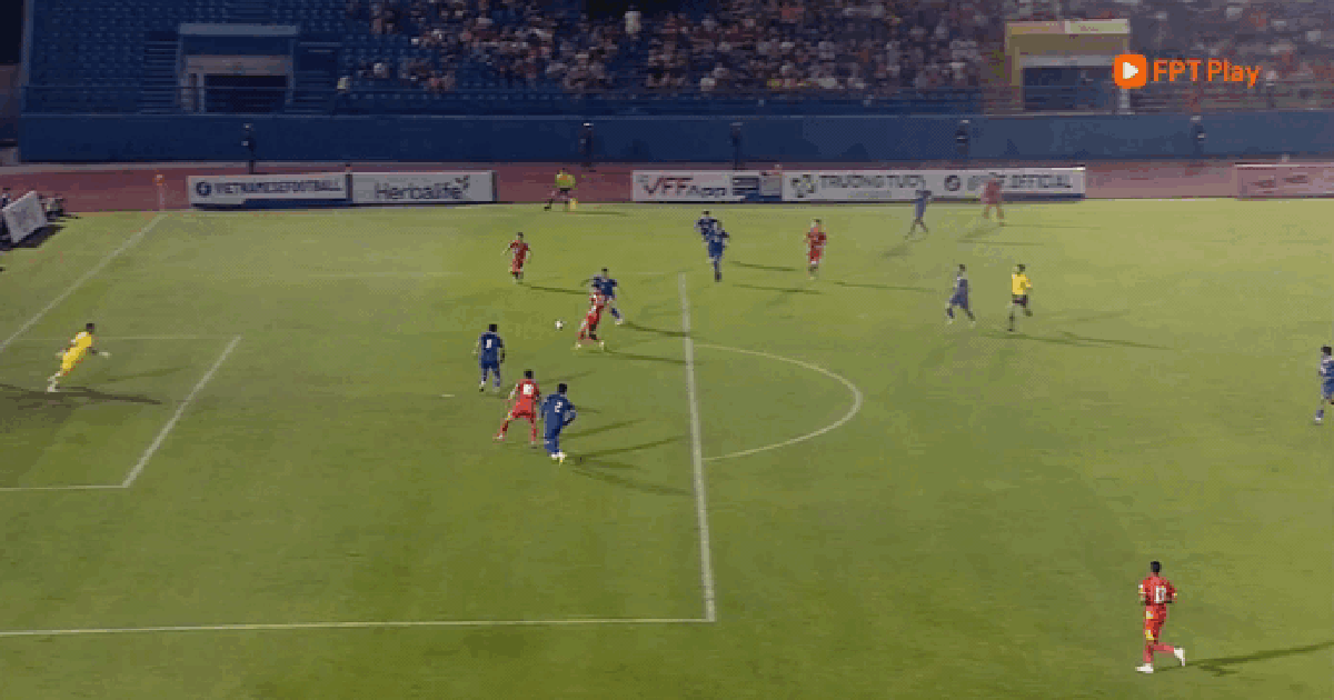 Tiến Linh 'thông nòng', đội tuyển Việt Nam thắng đậm Nepal: Thầy Kim vẫn đau tim