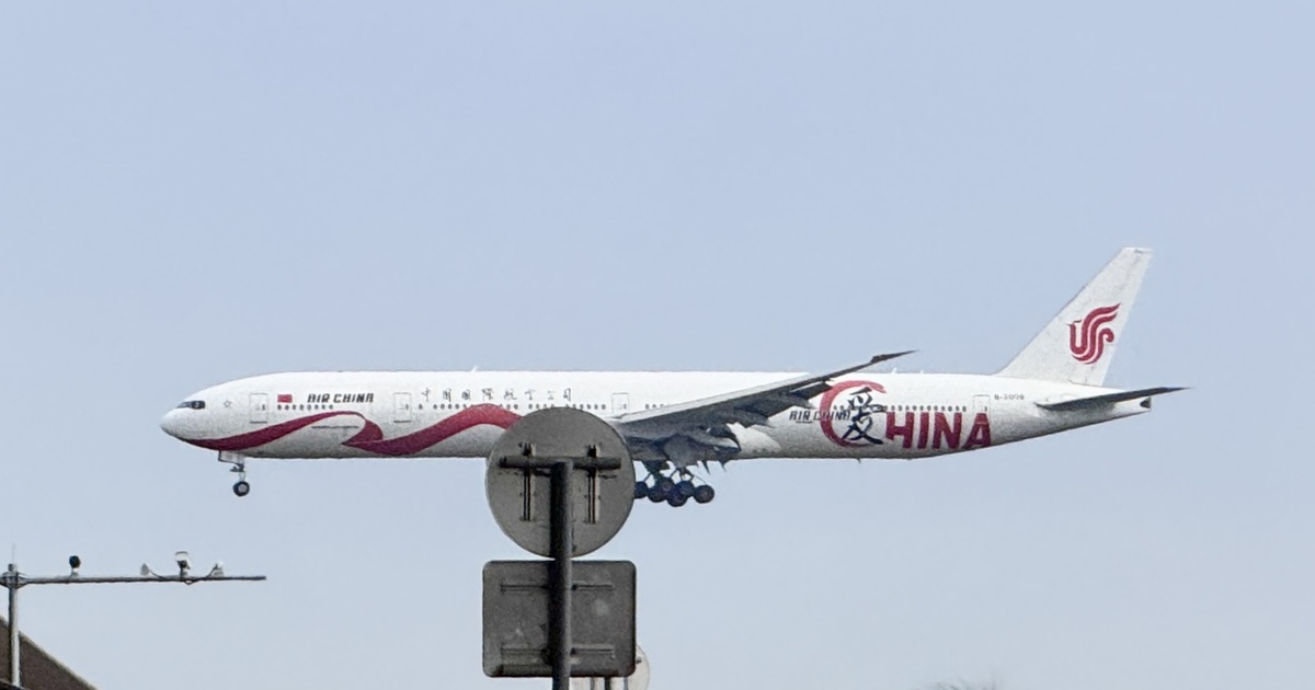 Mỹ muốn m&aacute;y bay Trung Quốc qua lại Mỹ kh&ocirc;ng bay ngang l&atilde;nh thổ Nga