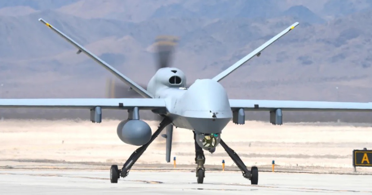 Vụ rơi m&aacute;y bay b&iacute; ẩn gần V&ugrave;ng 51 c&agrave;ng trở n&ecirc;n kỳ lạ hơn