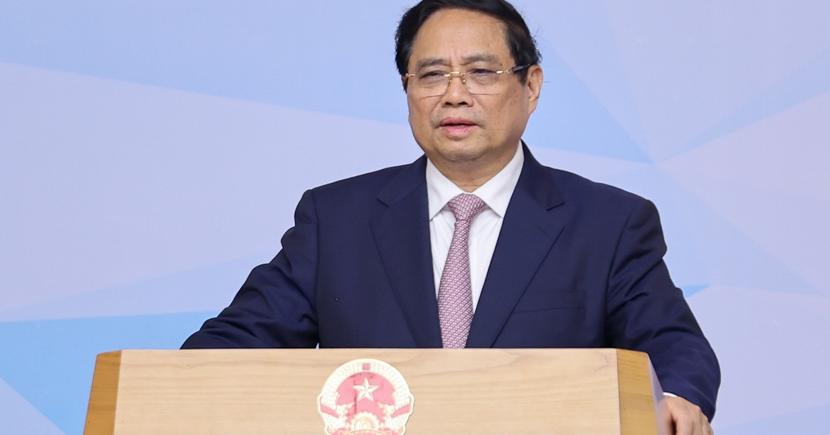 Thủ tướng họp về trung tâm tài chính quốc tế với tư vấn từ Anh, Hồng Kông