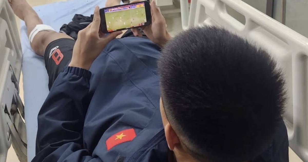 Trần Thành Trung chỉ bị khâu 5 mũi, vẫn kịp đá SEA Games 33: Thầy Kim thót tim