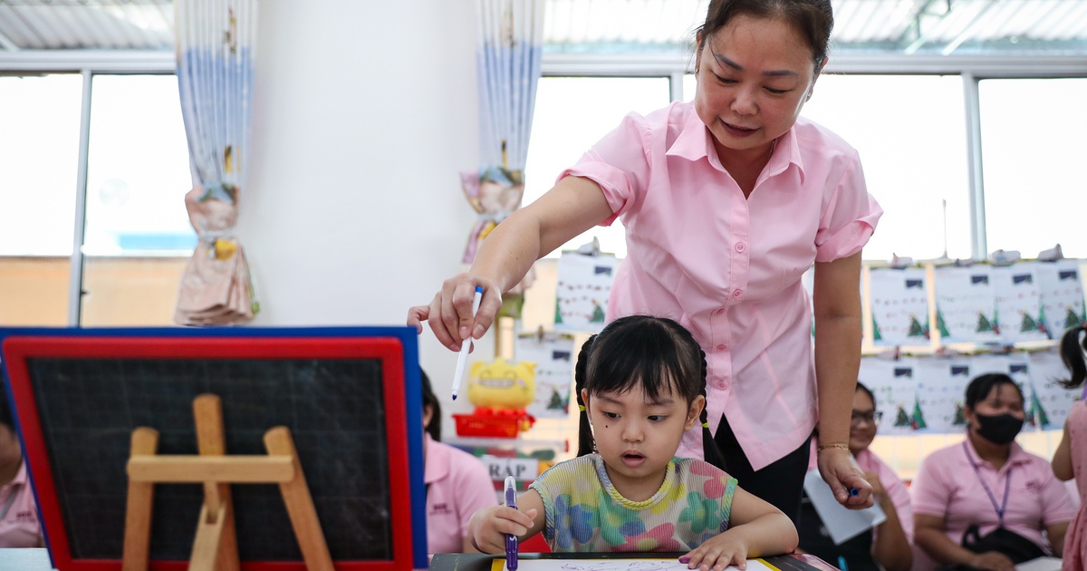 L&yacute; do cần c&oacute; hệ số lương đặc th&ugrave; với nh&agrave; gi&aacute;o