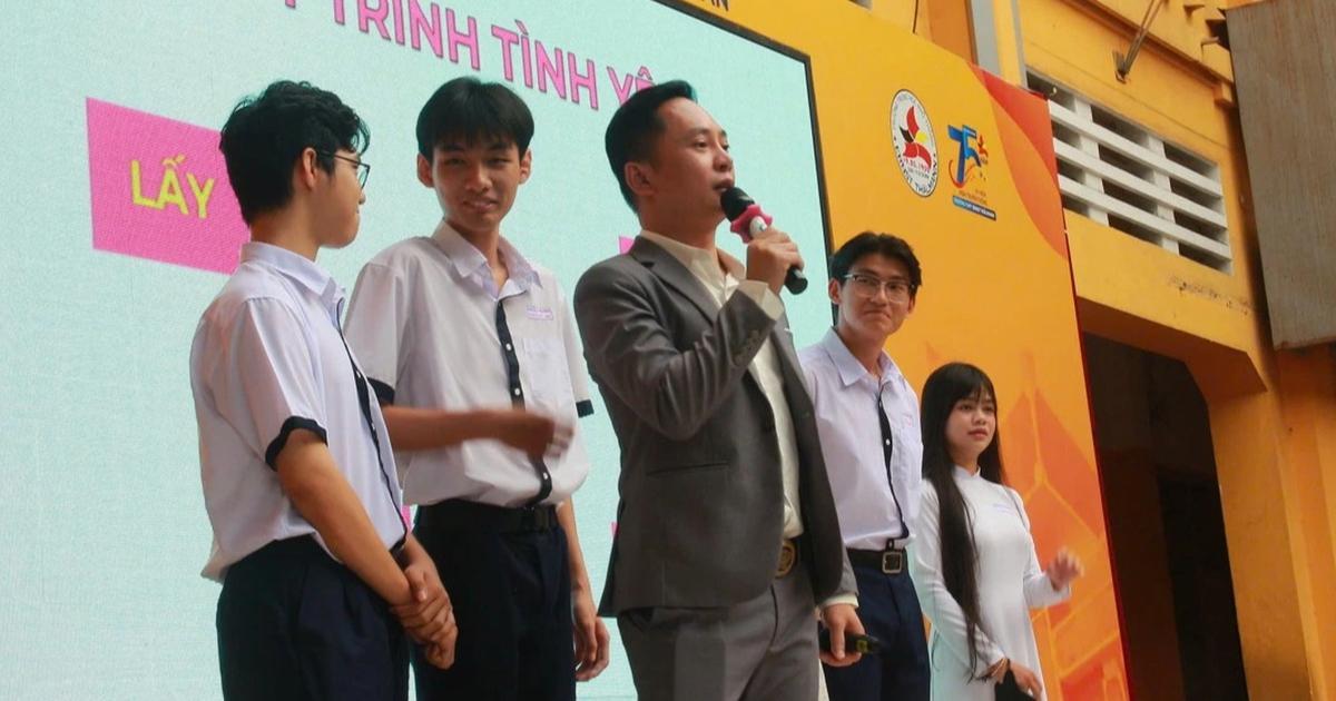 Cha mẹ quản lý rất sát sao, con vẫn có bầu: Tại sao?