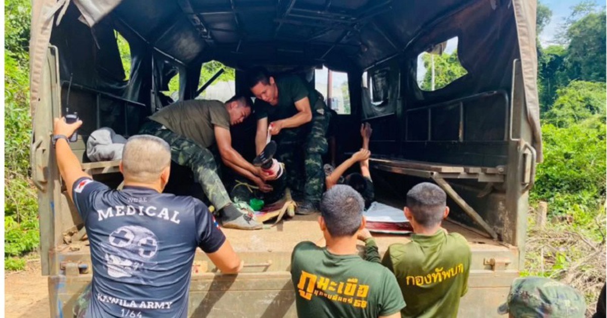 Th&aacute;i Lan đ&igrave;nh chỉ thỏa thuận h&ograve;a b&igrave;nh với Campuchia sau vụ nổ m&igrave;n mới