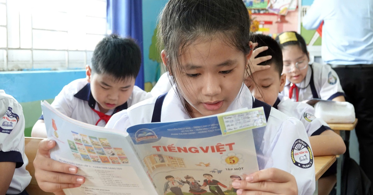 Một bộ sách giáo khoa thống nhất: Giảm tải chương trình, khuyến khích đổi mới dạy học