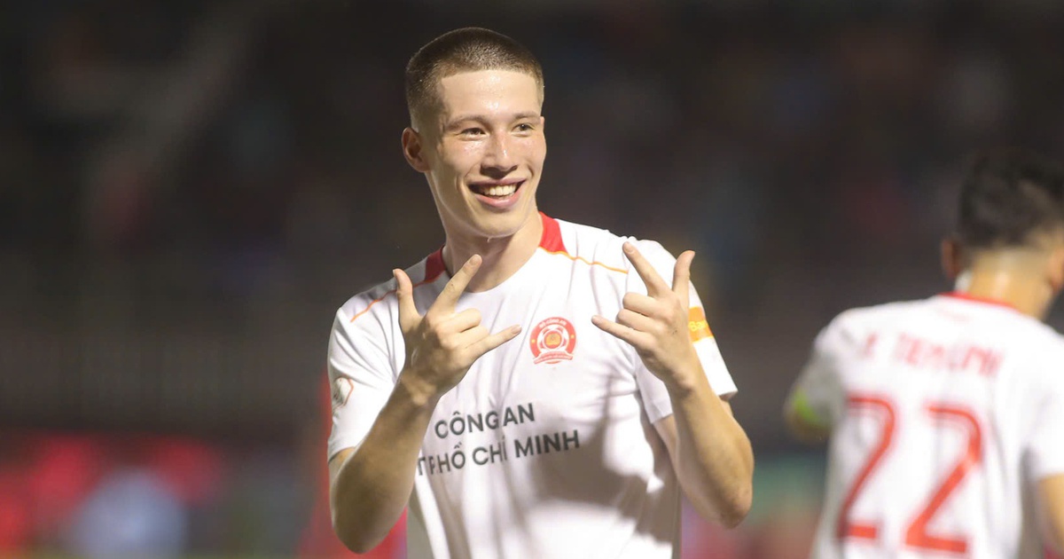 Tiền đạo Việt kiều 1,90 m tiết lộ bất ngờ: Về Việt Nam chơi bóng vì Harry Kane và…