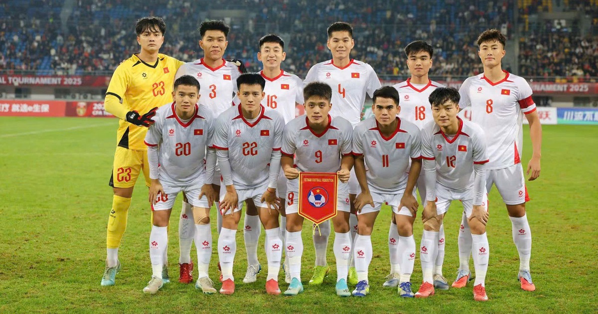 Không phải Vĩ Hào hay Minh Phúc, đây mới là ngôi sao sáng nhất U.23 Việt Nam trận thắng Trung Quốc