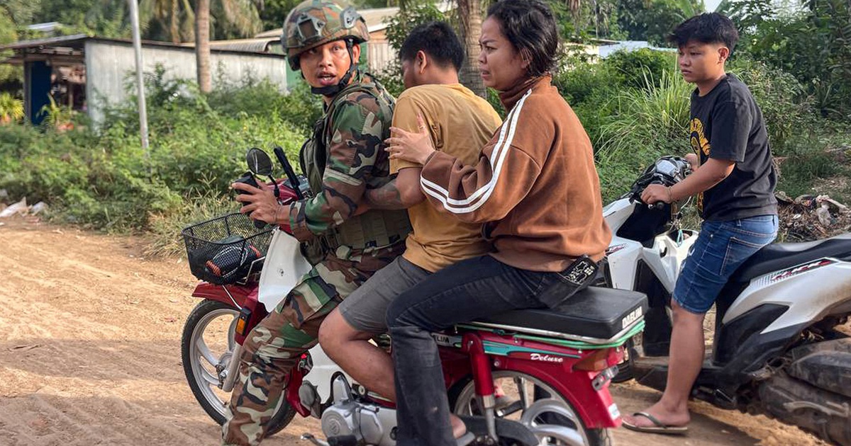 Qu&acirc;n đội Th&aacute;i Lan tố binh sĩ Campuchia nổ s&uacute;ng v&agrave;o l&atilde;nh thổ