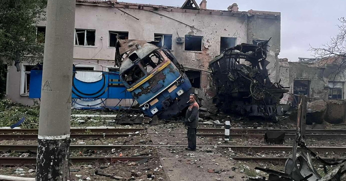 Chiến sự Ukraine ng&agrave;y 1.361: Nga g&acirc;y sức &eacute;p lớn l&ecirc;n huyết mạch đường sắt Ukraine