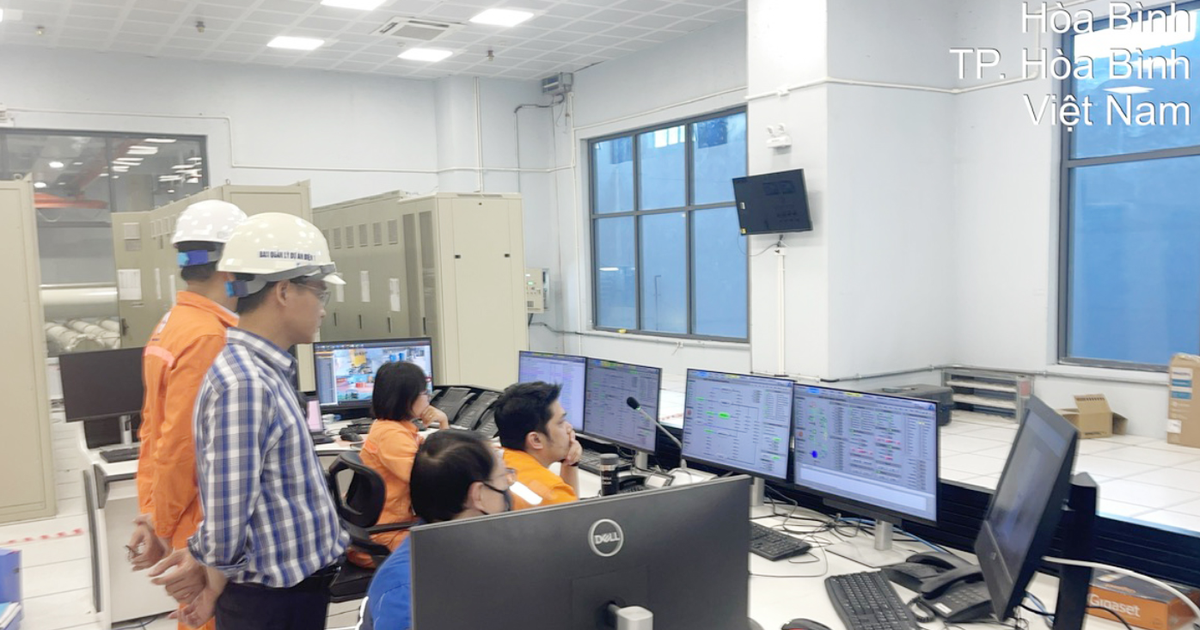 Tổ máy số 2 Nhà máy Thủy điện Hòa Bình mở rộng hòa lưới thành công