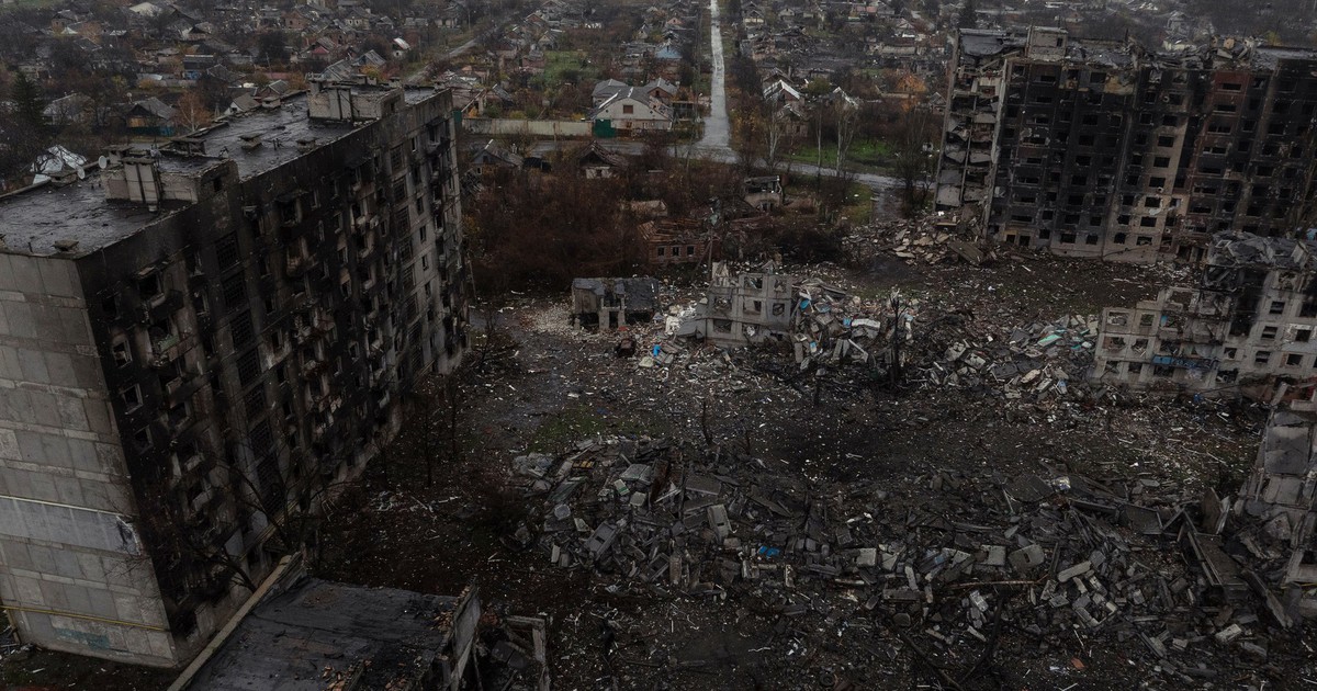 Cơ hội h&ograve;a b&igrave;nh n&agrave;o cho Ukraine ?