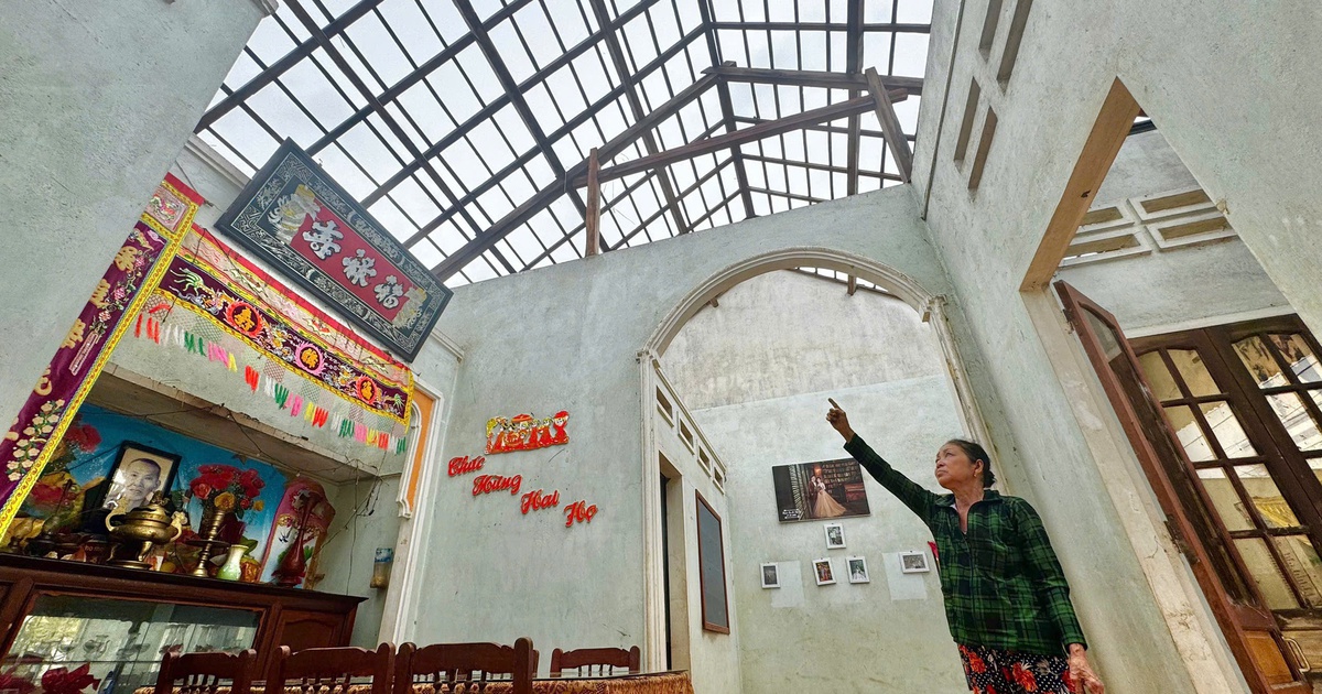 Đêm kinh hoàng ở Quảng Ngãi: Lốc xoáy cuốn bay 25 căn nhà, gió rít 'như bom nổ'