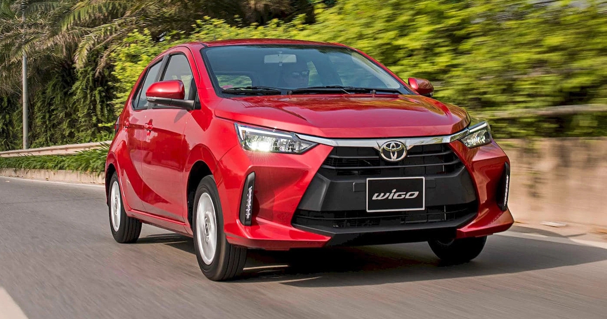 Tiêu thụ ô tô máy xăng giá rẻ tăng trưởng, người Việt chuộng Hyundai Grand i10