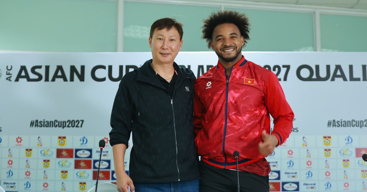 HLV Kim Sang-sik thở dài: ‘Đội tuyển Việt Nam đã phân tích kỹ Lào, vậy mà vẫn…’