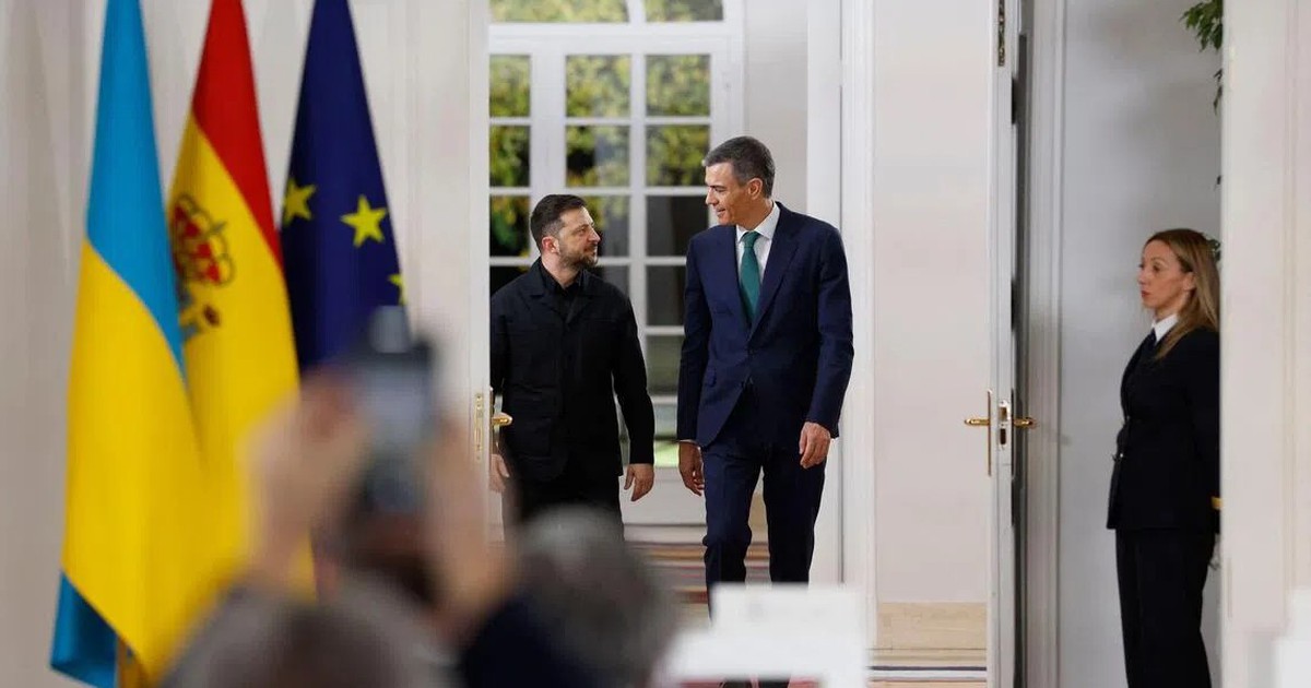 Ukraine nhận viện trợ lớn từ T&acirc;y Ban Nha