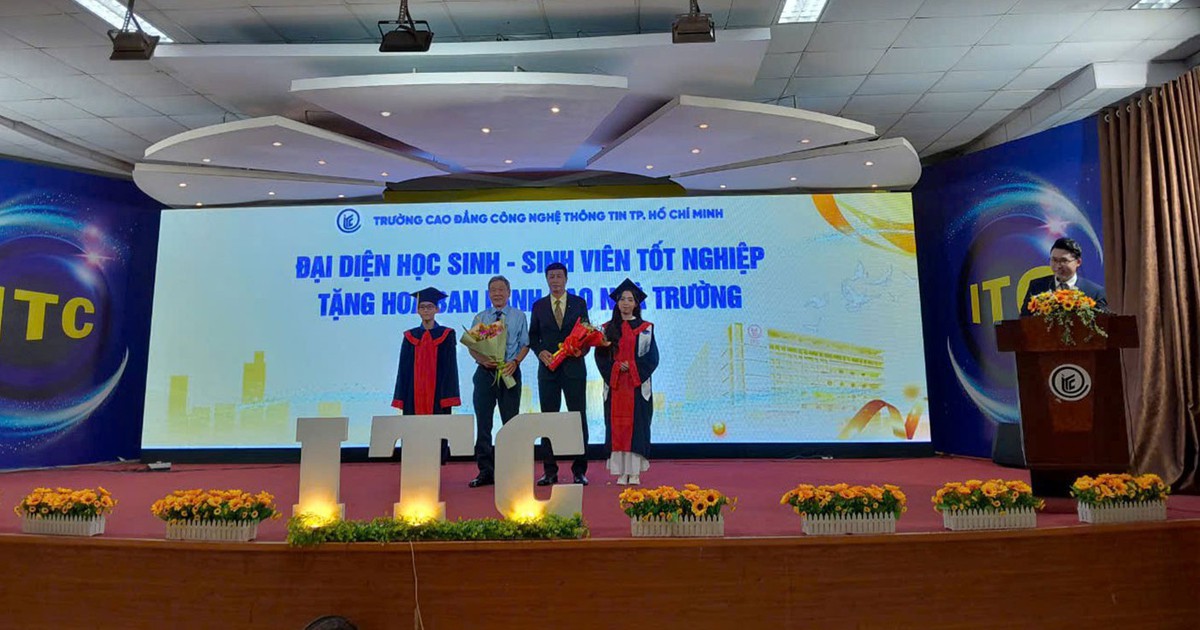Trường cao đẳng Công nghệ Thông tin TP.HCM (ITC) tổ chức Lễ trao bằng tốt nghiệp 2025