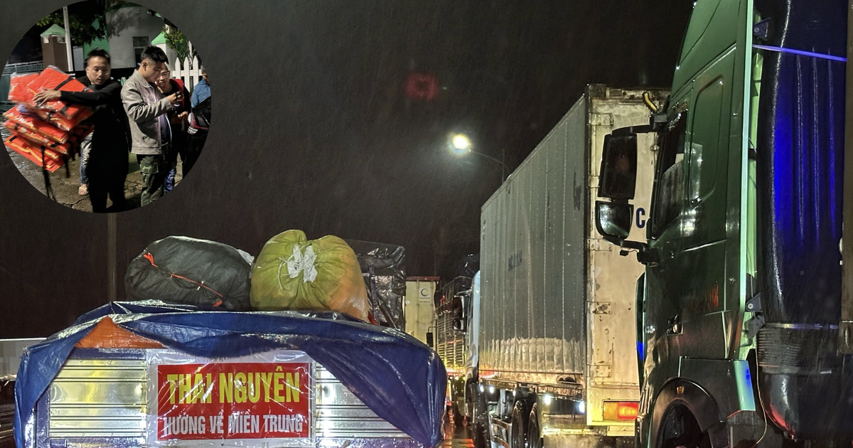 Chuyến xe cứu trợ lao v&agrave;o rốn lũ Đắk Lắk: Kinh nghiệm cho c&aacute;c đo&agrave;n đến sau