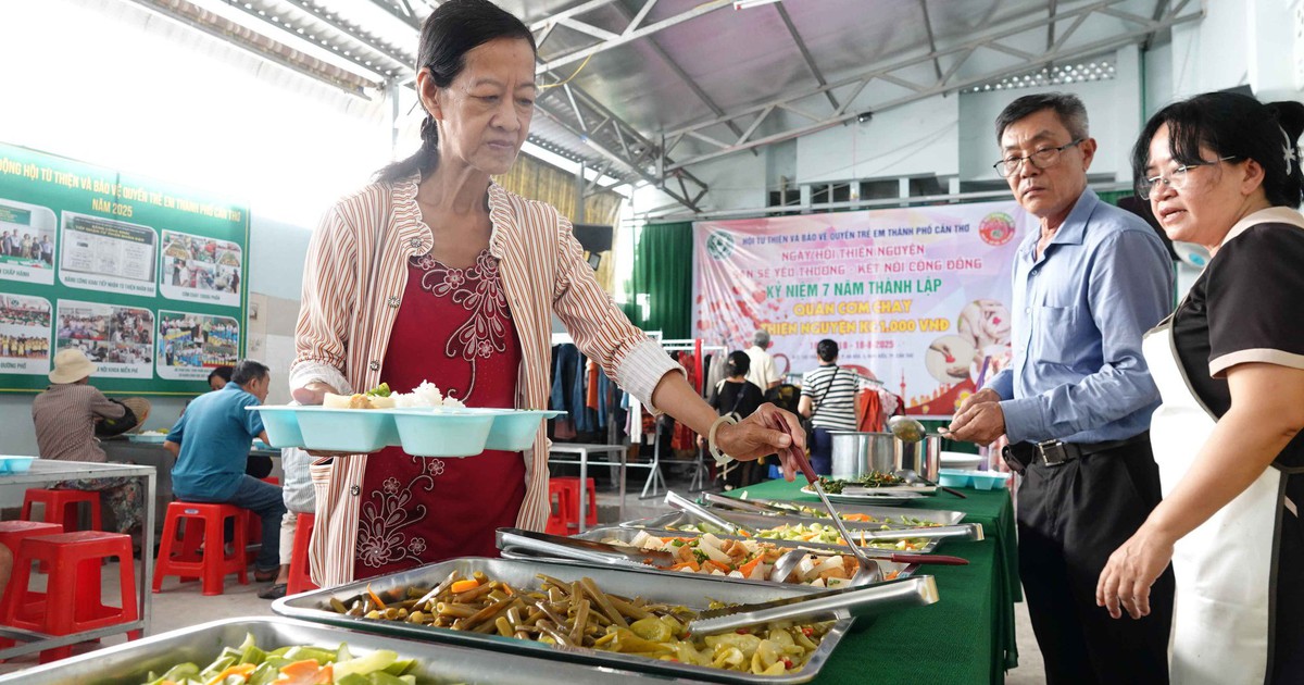 Điểm tựa yêu thương của người nghèo