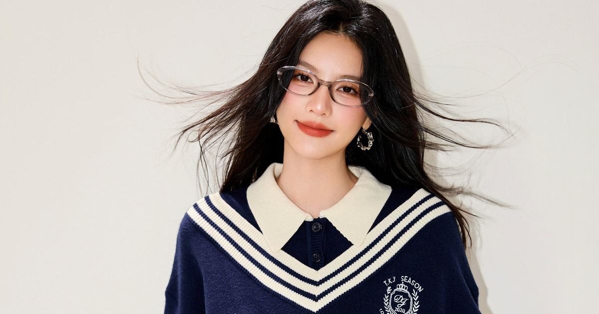 Từ giảng đường đến dạo phố, phong cách học đường đang khuấy đảo giới trẻ