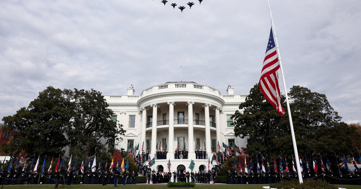 Nhà Trắng bác nguy cơ Mỹ rơi vào suy thoái trong năm sau